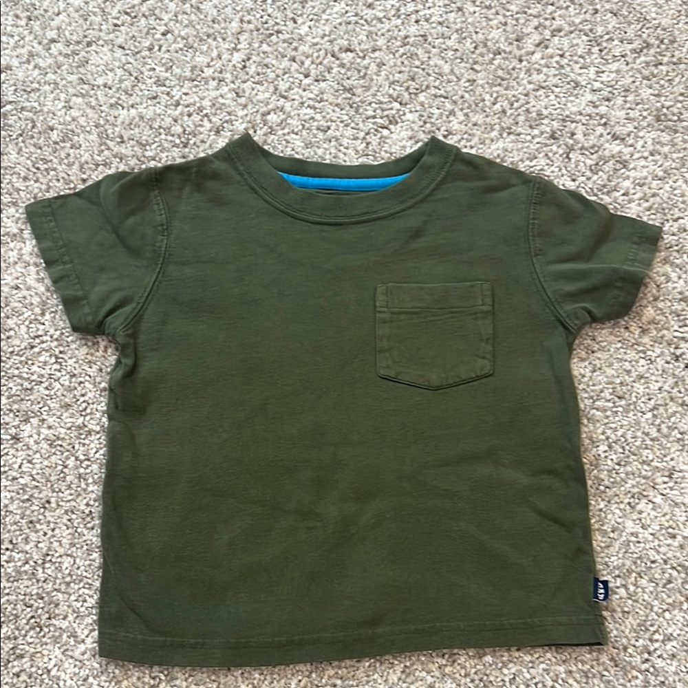 GAP Green Short Sleeve Tee with Crew Neck